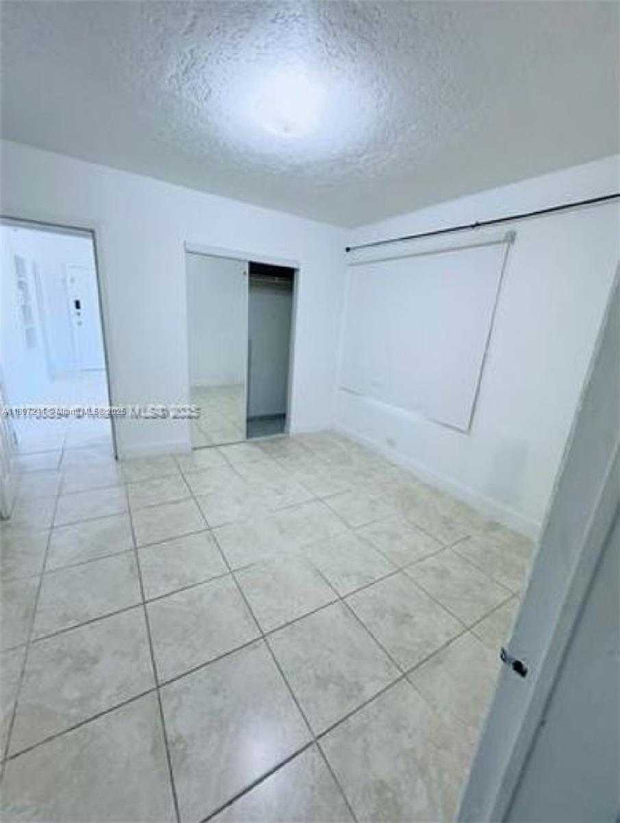 Small Image of 26 EAST 48TH ST #2, Hialeah Number 4