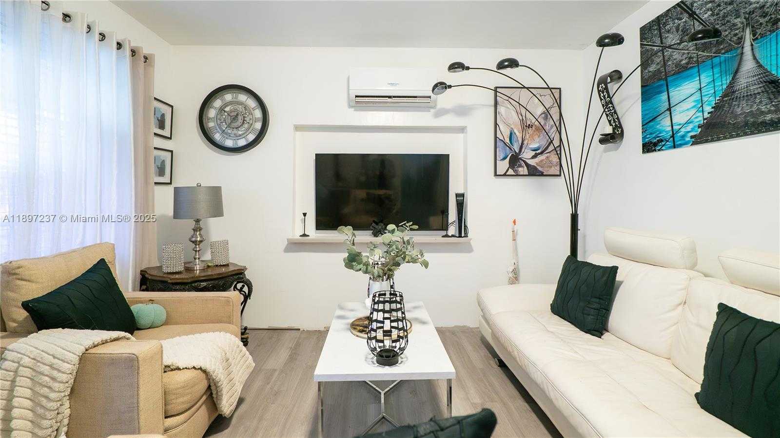 Small Image of 1177 NORTH WEST 30TH ST, Miami Number 15