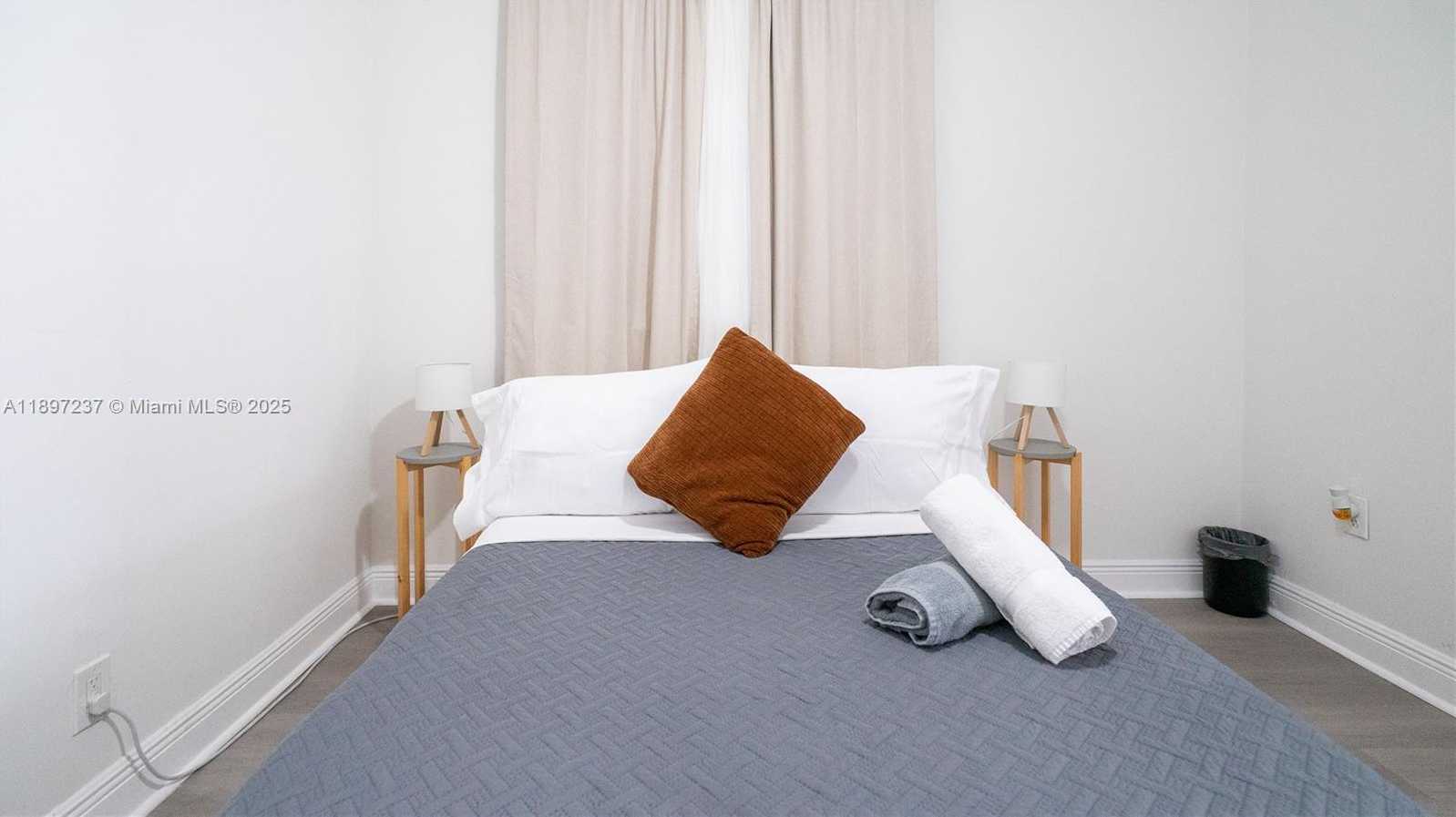 Small Image of 1177 NORTH WEST 30TH ST, Miami Number 5