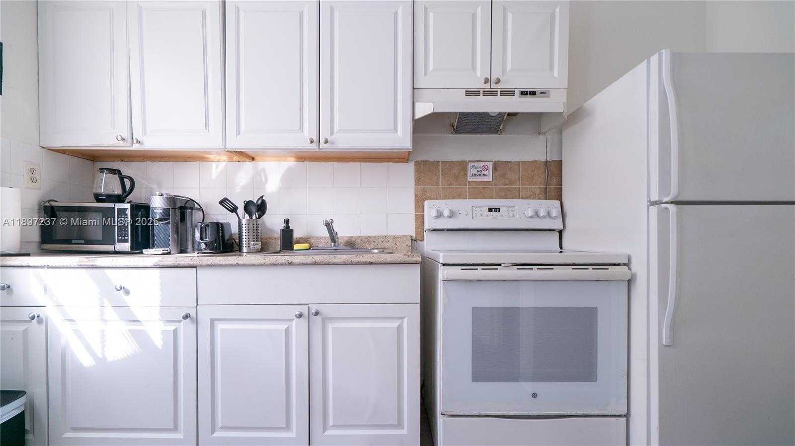 Small Image of 1177 NORTH WEST 30TH ST, Miami Number 9