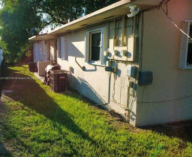 Small Image of 7534 NORTH WEST 4TH AVE #2, Miami Number 10