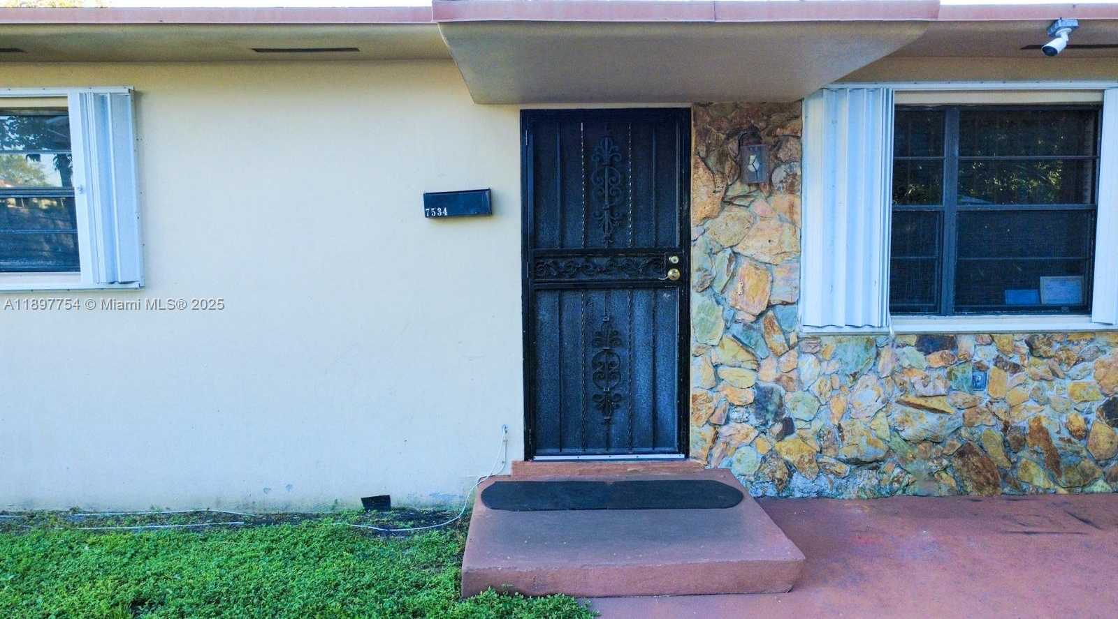 Small Image of 7534 NORTH WEST 4TH AVE #2, Miami Number 4