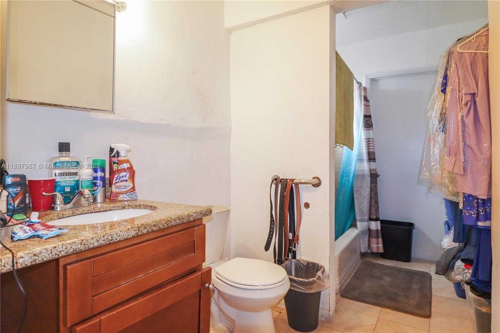 Small Image of 333 SOUTH WEST 30TH AVE, Miami Number 10
