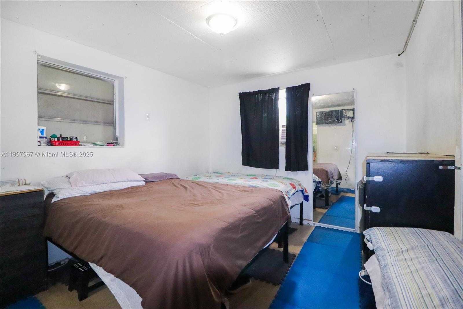 Small Image of 333 SOUTH WEST 30TH AVE, Miami Number 20