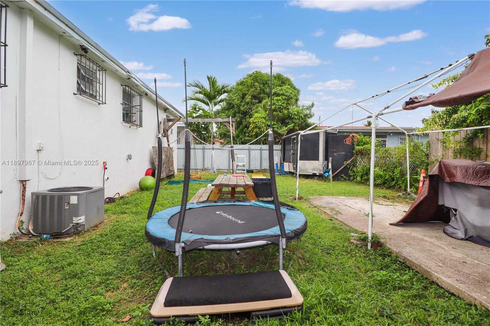 Small Image of 333 SOUTH WEST 30TH AVE, Miami Number 25