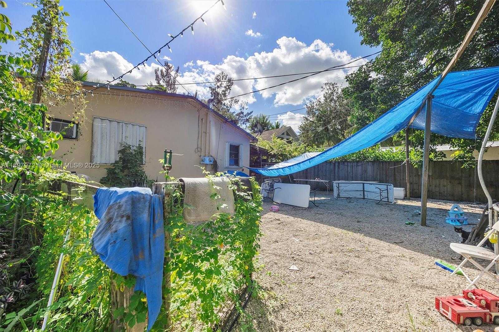 Small Image of 22940 SOUTH WEST 156TH AVE #4, Miami Number 24