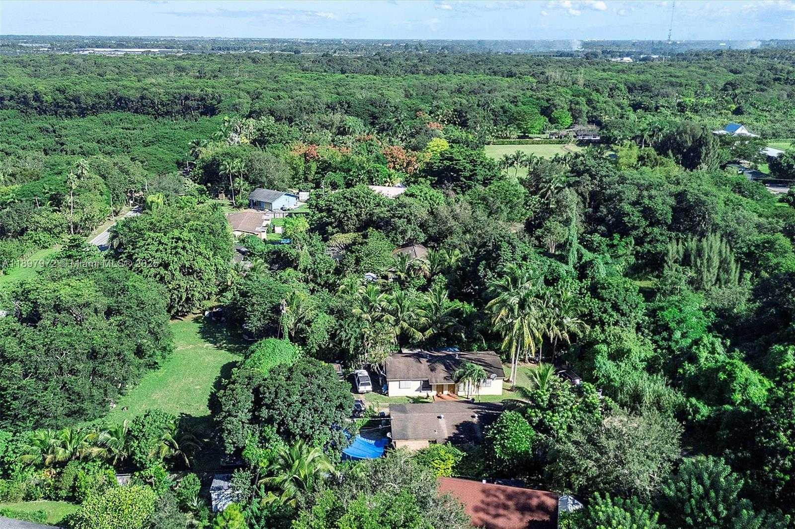 Small Image of 22940 SOUTH WEST 156TH AVE #4, Miami Number 38