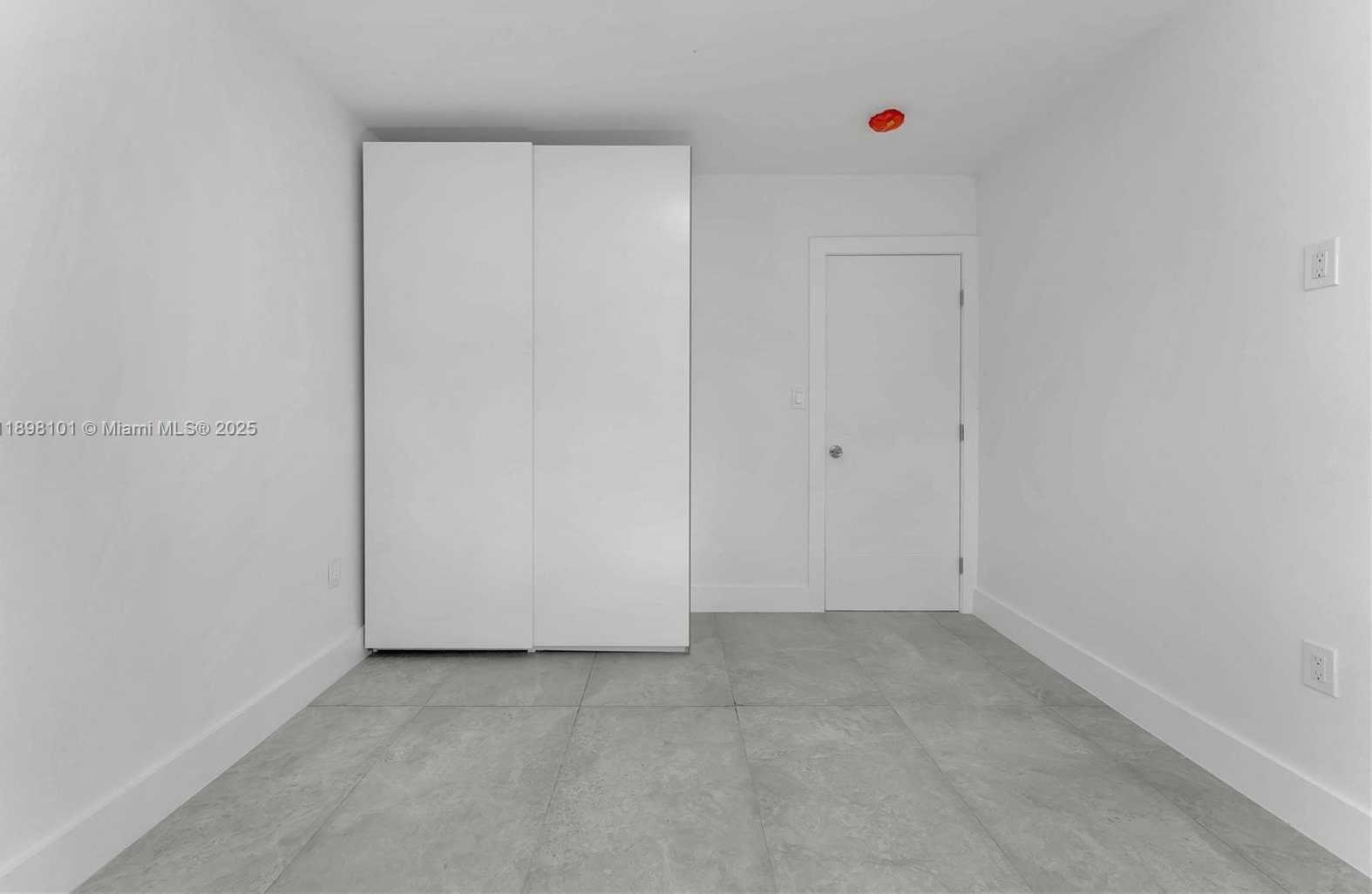 Small Image of 521 NORTH WEST 33RD AVE #3, Miami Number 10