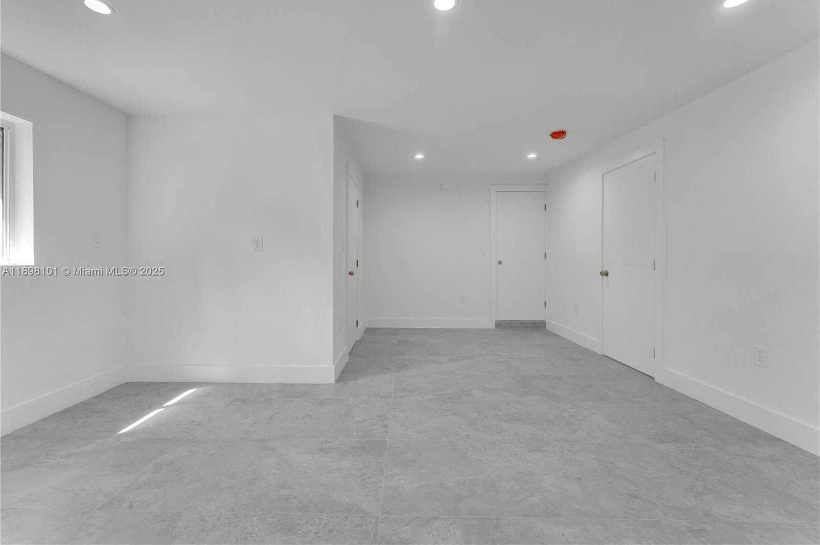 Small Image of 521 NORTH WEST 33RD AVE #3, Miami Number 17