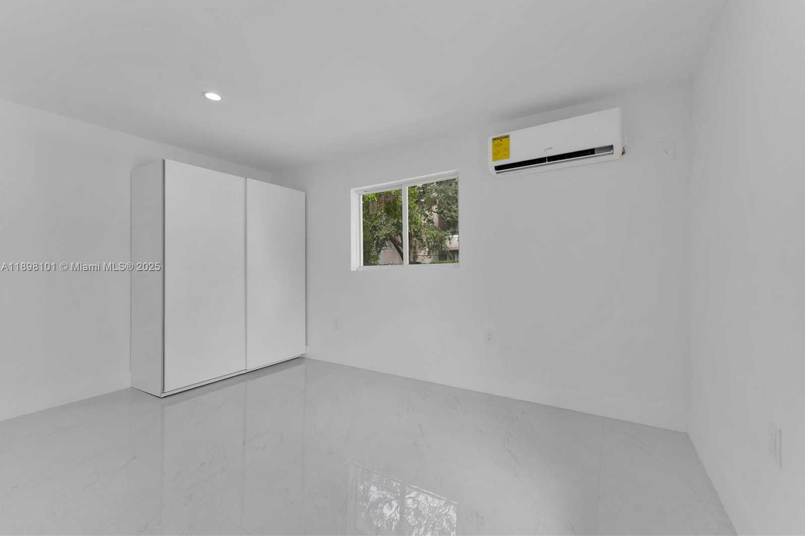 Small Image of 521 NORTH WEST 33RD AVE #3, Miami Number 23
