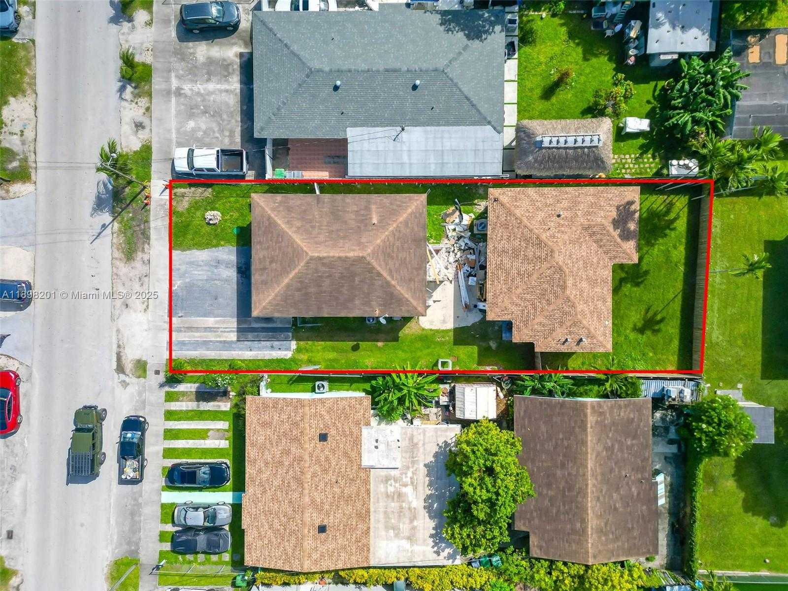 Small Image of 3840 SOUTH WEST 91ST AVE, Miami Number 3