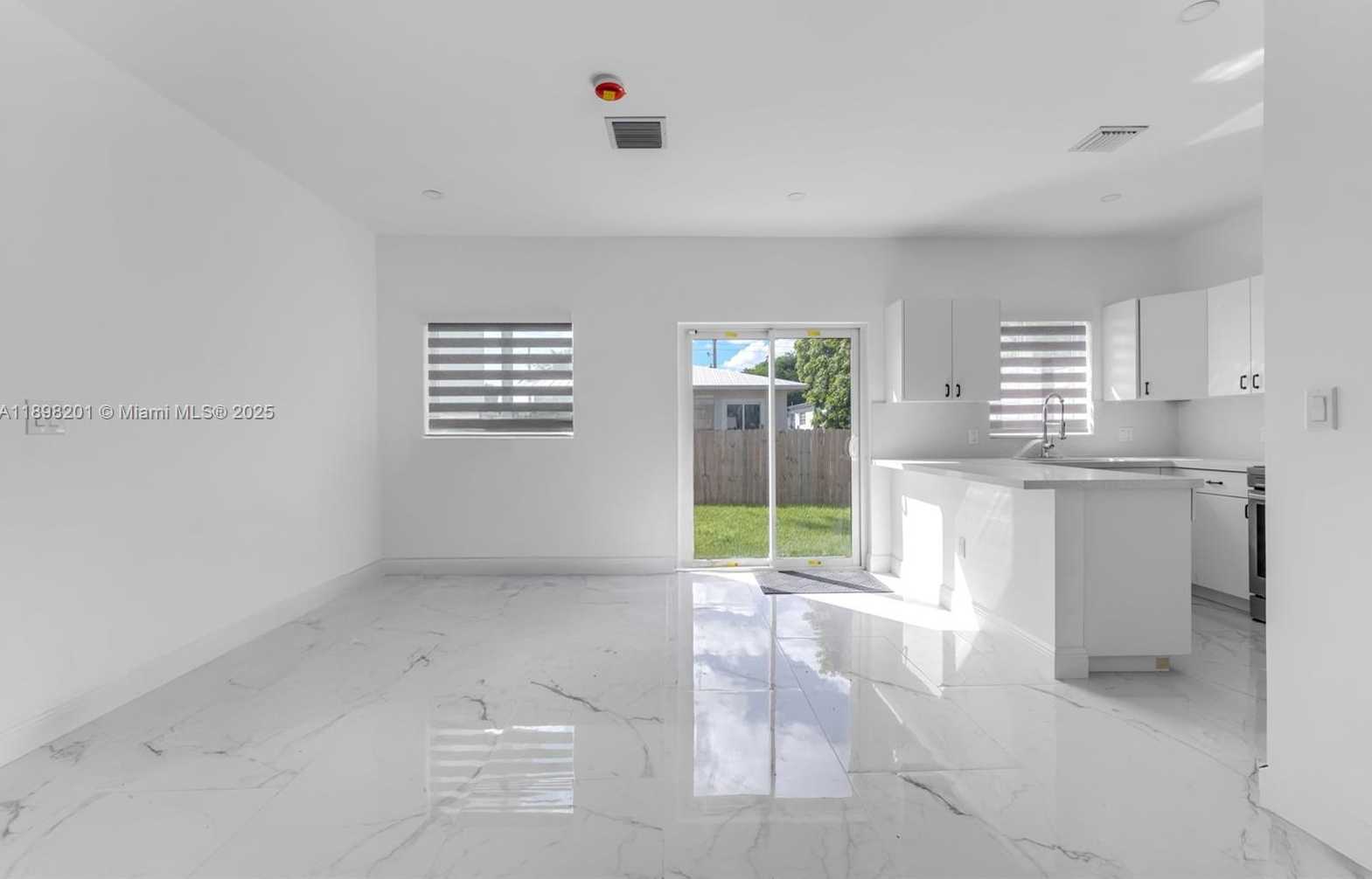 Small Image of 3840 SOUTH WEST 91ST AVE, Miami Number 9