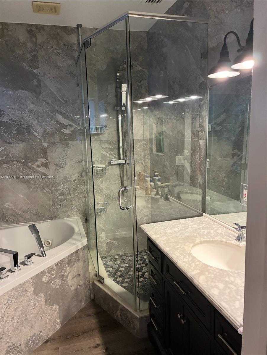 Small Image of 1812 COOLIDGE ST #4, Hollywood Number 11