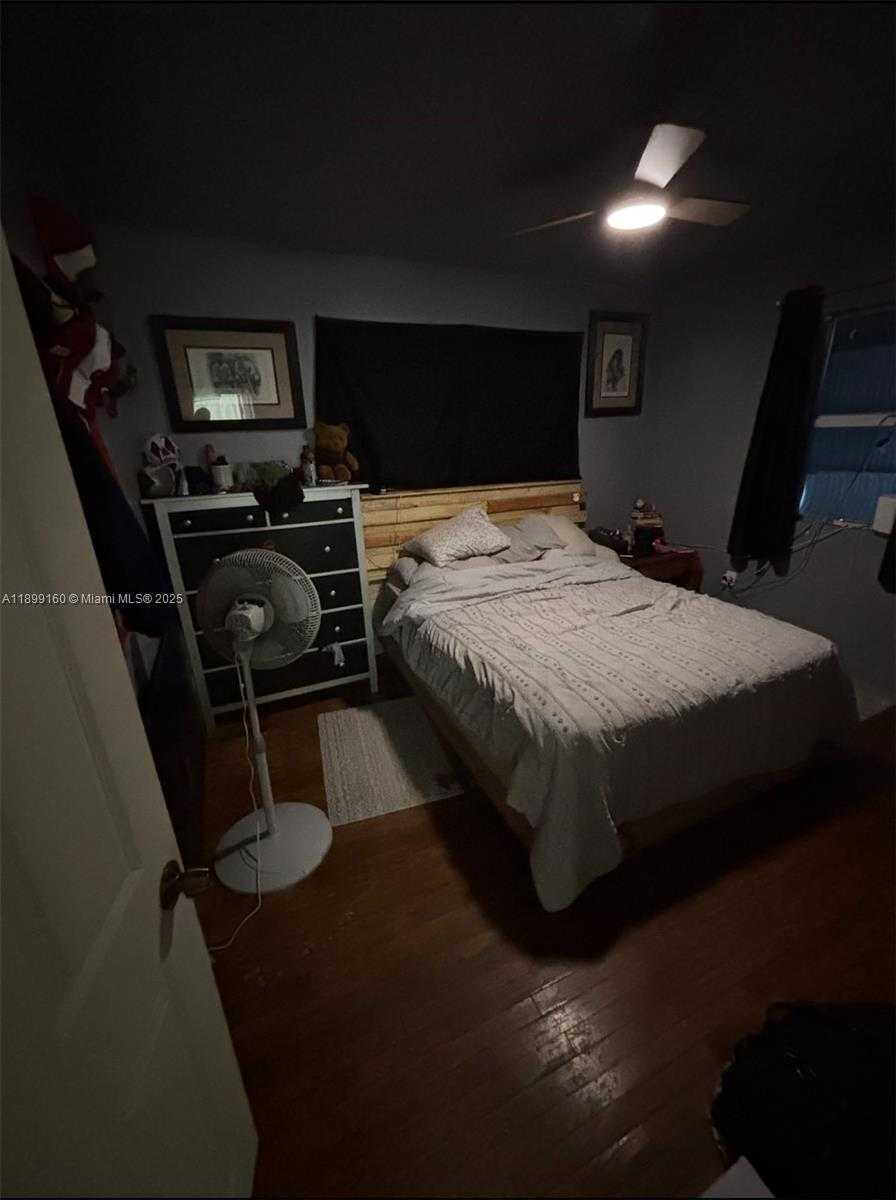 Small Image of 1812 COOLIDGE ST #4, Hollywood Number 22