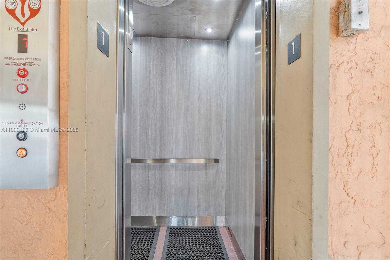 Small Image of 2400 NORTH WEST 16TH ST RD #27, Miami Number 10