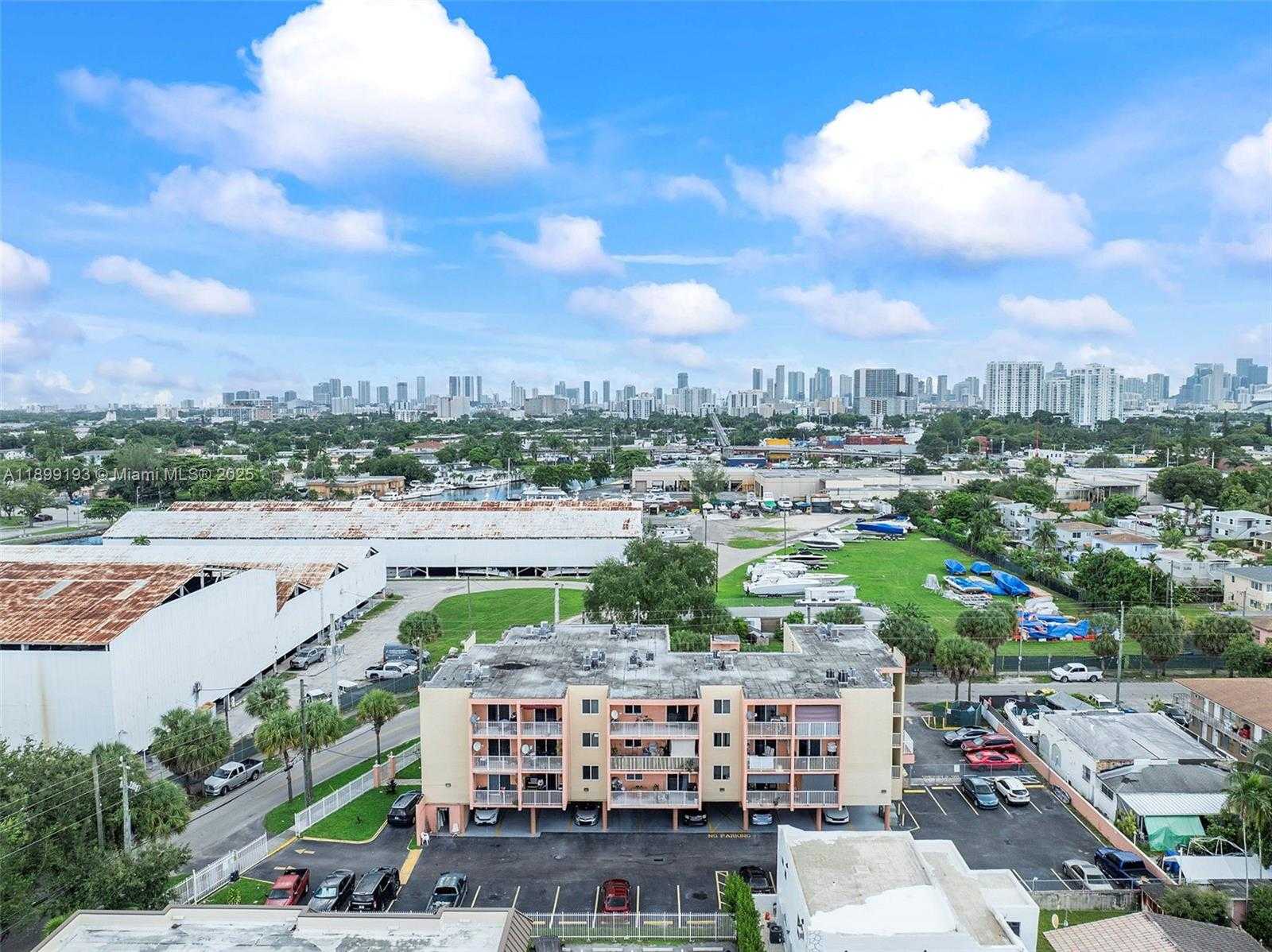 Small Image of 2400 NORTH WEST 16TH ST RD #27, Miami Number 22