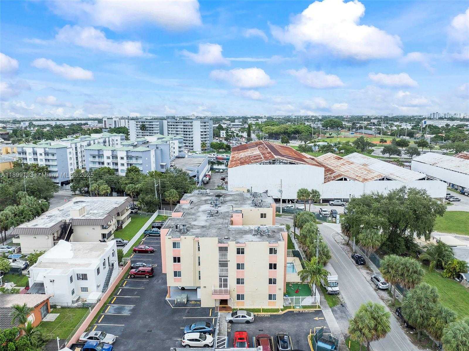 Small Image of 2400 NORTH WEST 16TH ST RD #27, Miami Number 27