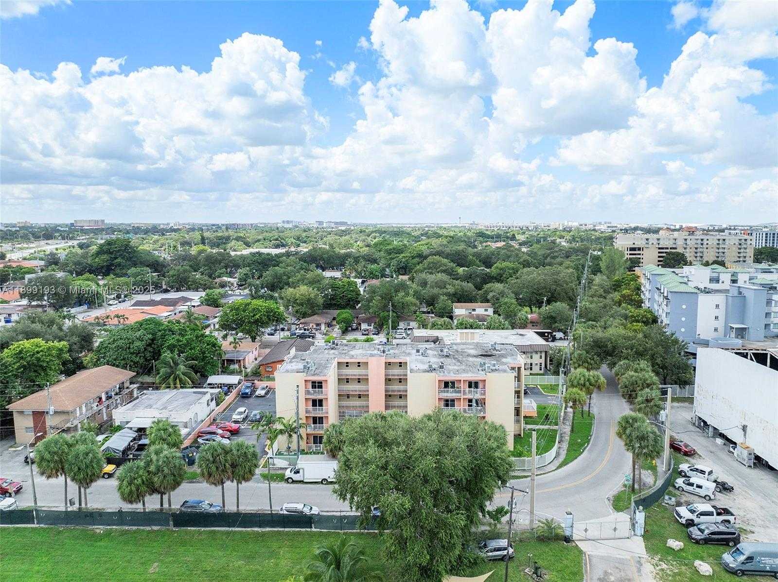 Small Image of 2400 NORTH WEST 16TH ST RD #27, Miami Number 34