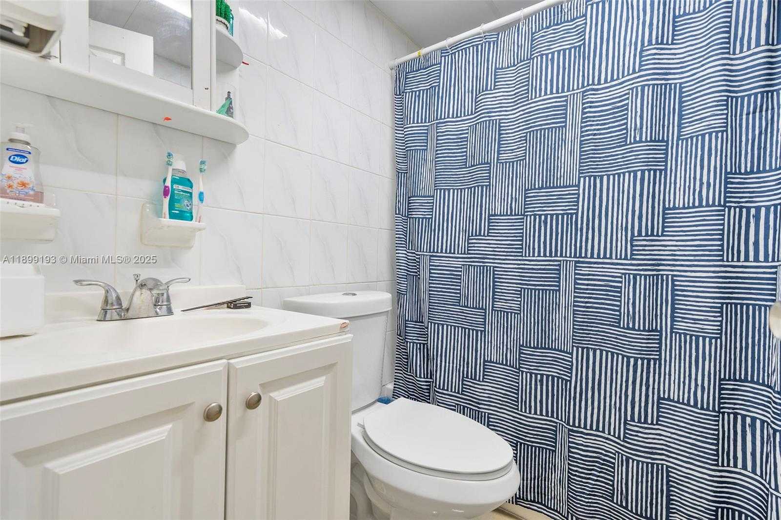 Small Image of 2400 NORTH WEST 16TH ST RD #27, Miami Number 50