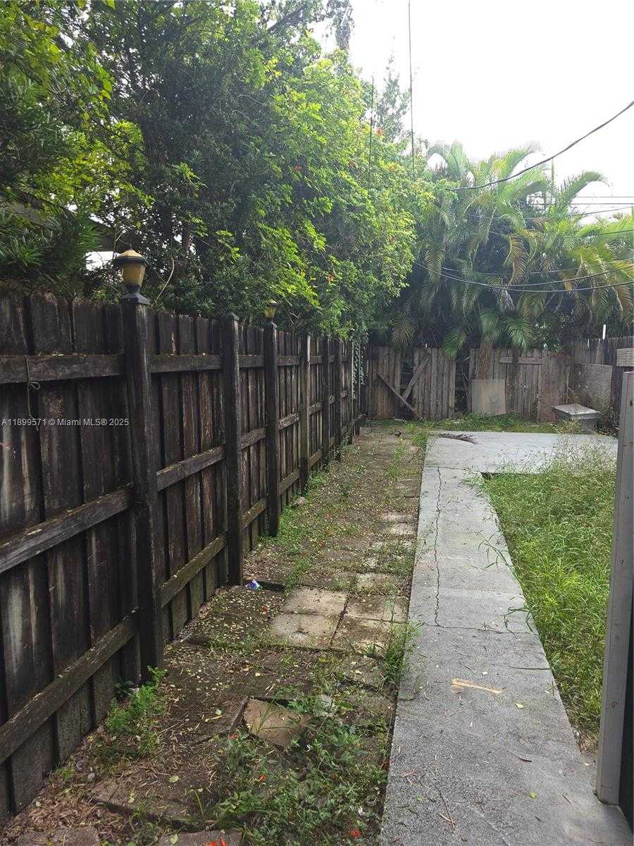 Small Image of 250 NORTH WEST 63RD CT #8, Miami Number 22
