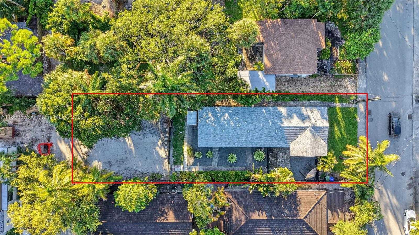 Small Image of 1004 WEST LAS OLAS BLVD, Fort Lauderdale Number 3