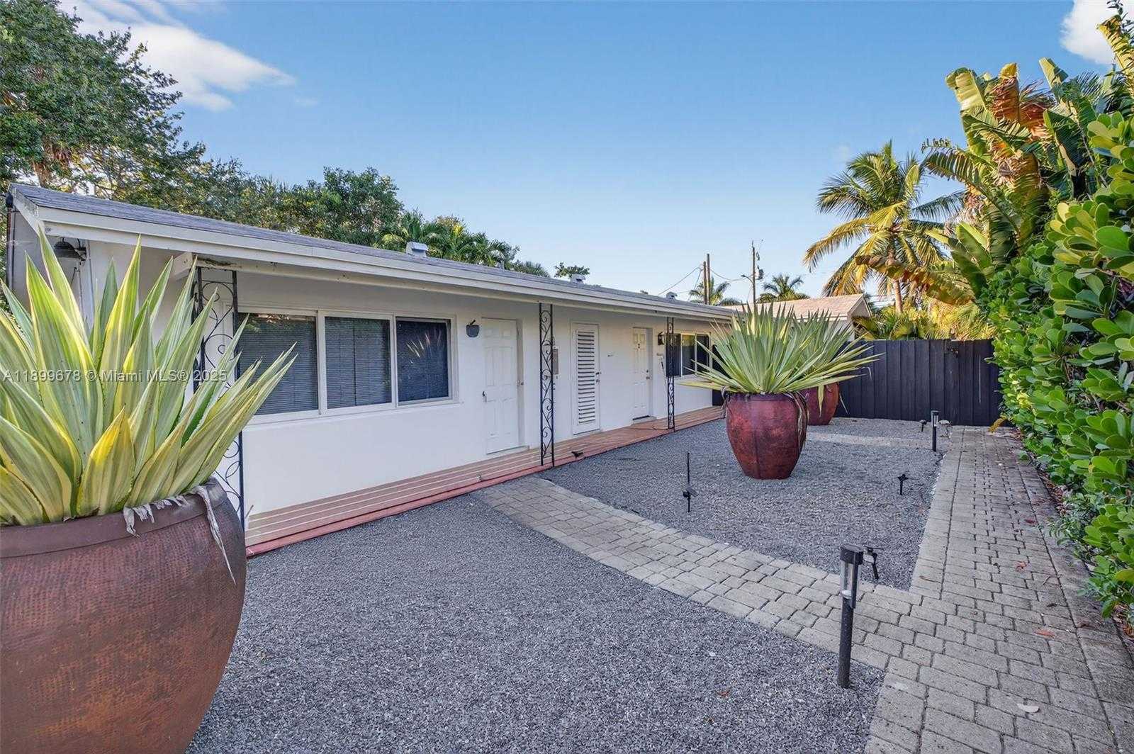 Small Image of 1004 WEST LAS OLAS BLVD, Fort Lauderdale Number 4