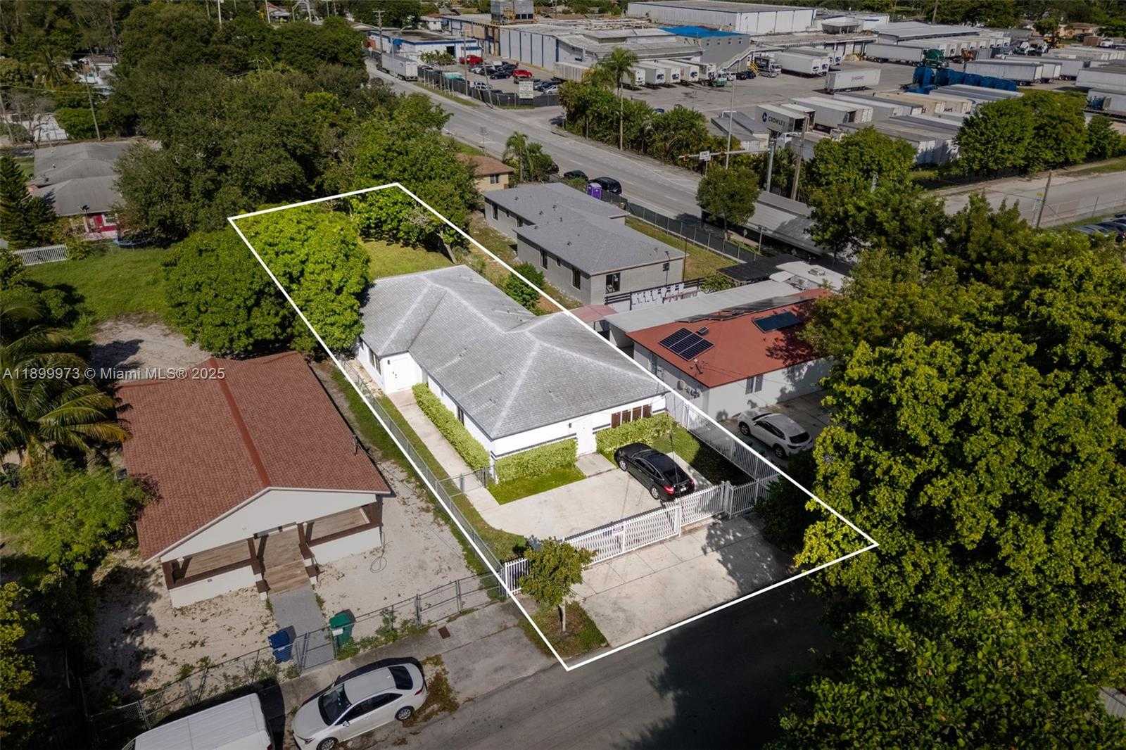 Small Image of Miami Number 1