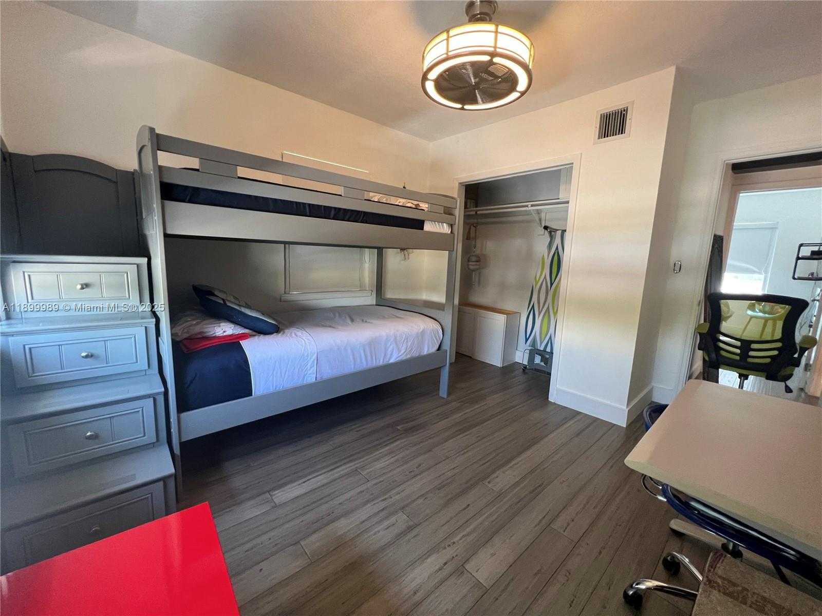 Small Image of 3680 SOUTH WEST 13TH TER, Miami Number 13