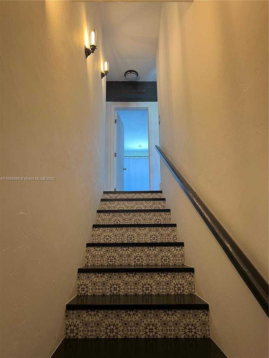 Small Image of 3680 SOUTH WEST 13TH TER, Miami Number 2