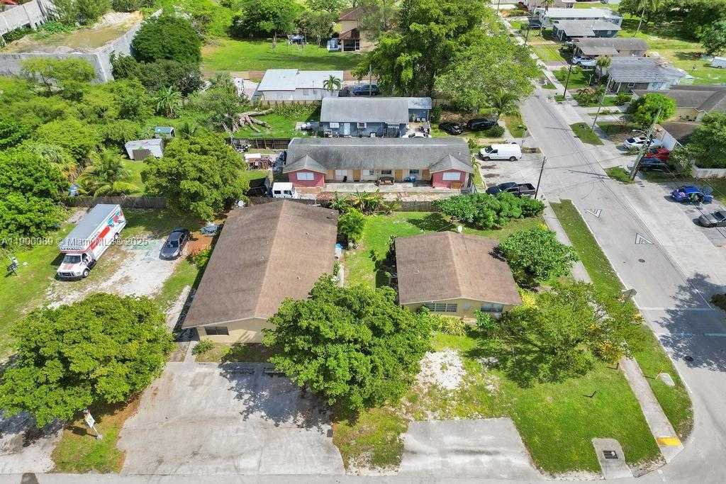 Small Image of 2321 NORTH WEST 20TH ST, Fort Lauderdale Number 12