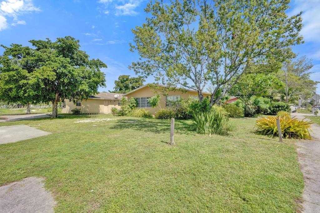 Small Image of 2321 NORTH WEST 20TH ST, Fort Lauderdale Number 30