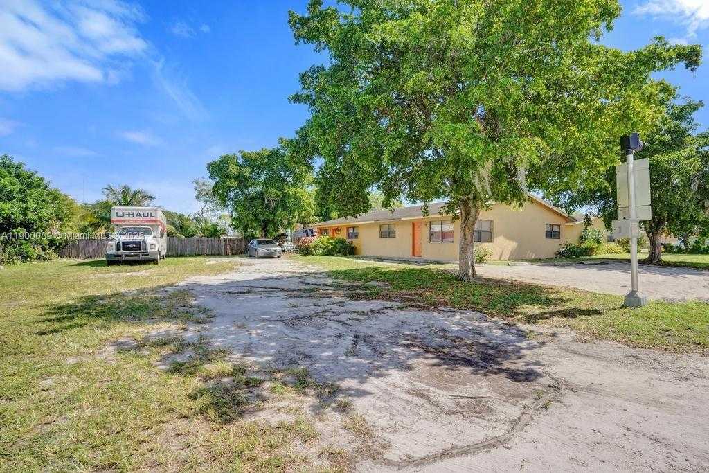 Small Image of 2321 NORTH WEST 20TH ST, Fort Lauderdale Number 31