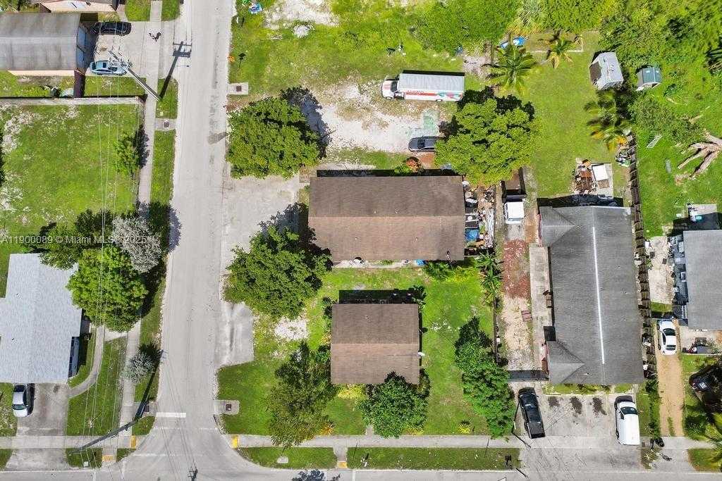 Small Image of 2321 NORTH WEST 20TH ST, Fort Lauderdale Number 7