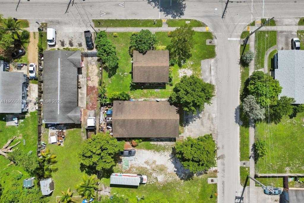 Small Image of 2321 NORTH WEST 20TH ST, Fort Lauderdale Number 8