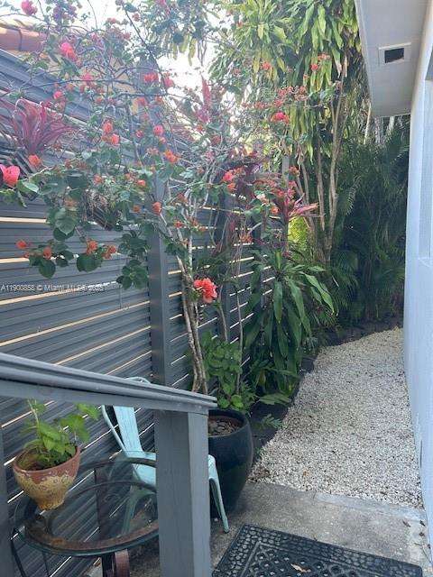 Small Image of 2 NORTH EAST 44 ST #2, Miami Number 23