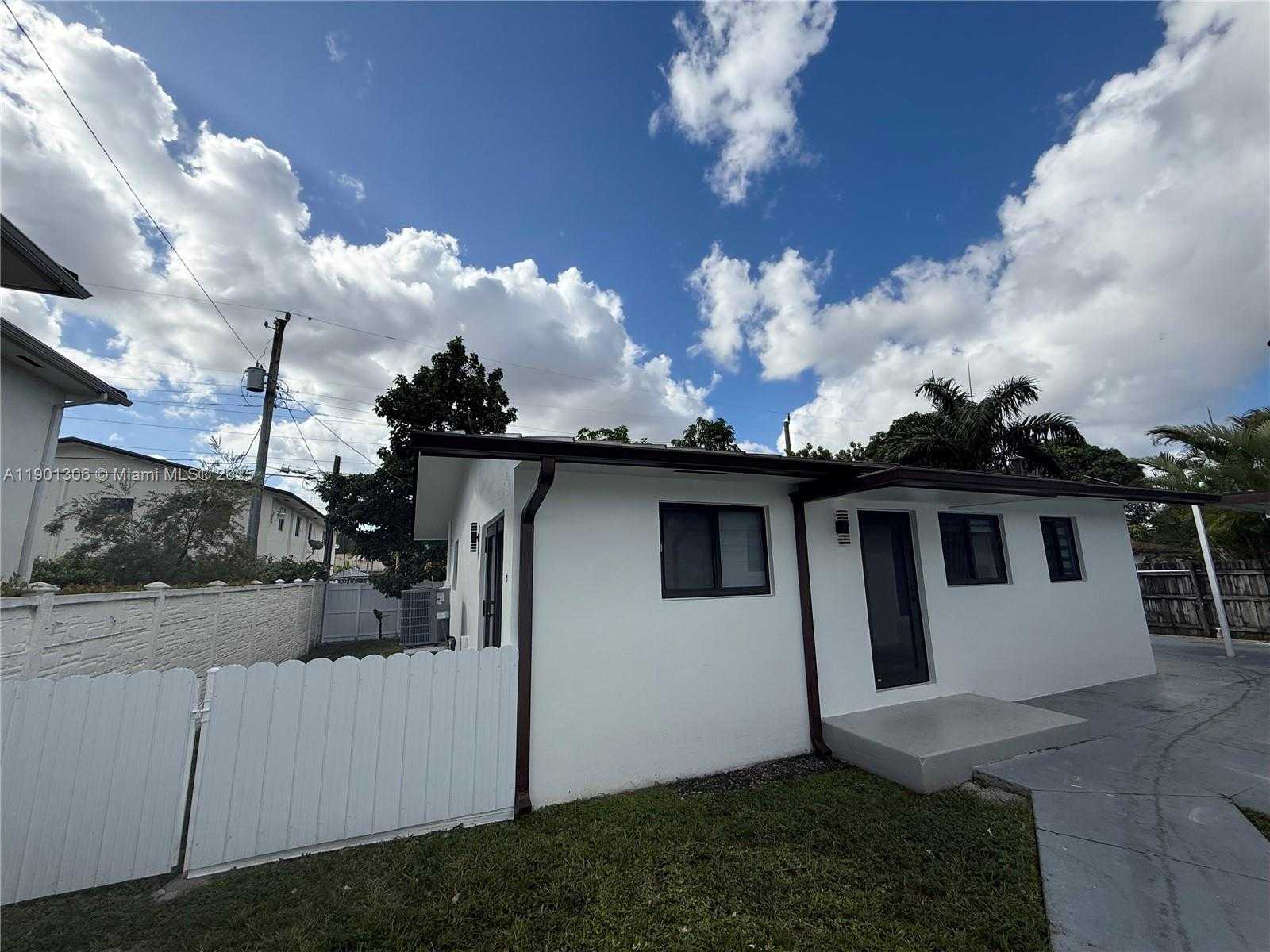 Small Image of 160 EAST 34TH ST, Hialeah Number 20