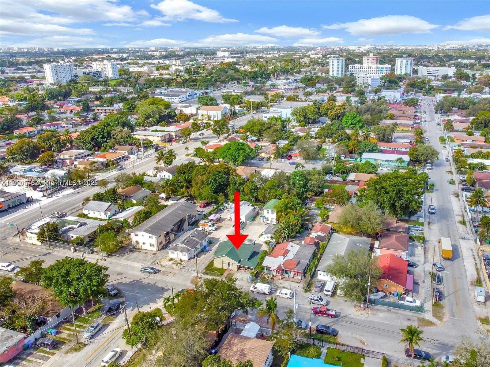 Small Image of 2930 NORTH WEST 14TH AVE, Miami Number 9