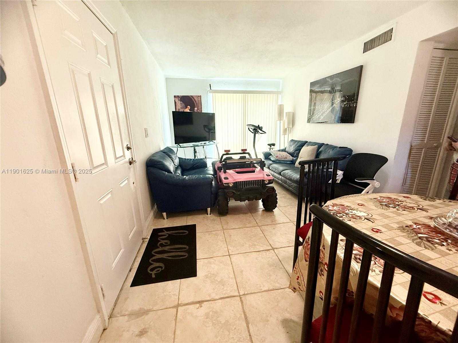 Small Image of 4201 SOUTH WEST 7TH ST, Miami Number 14