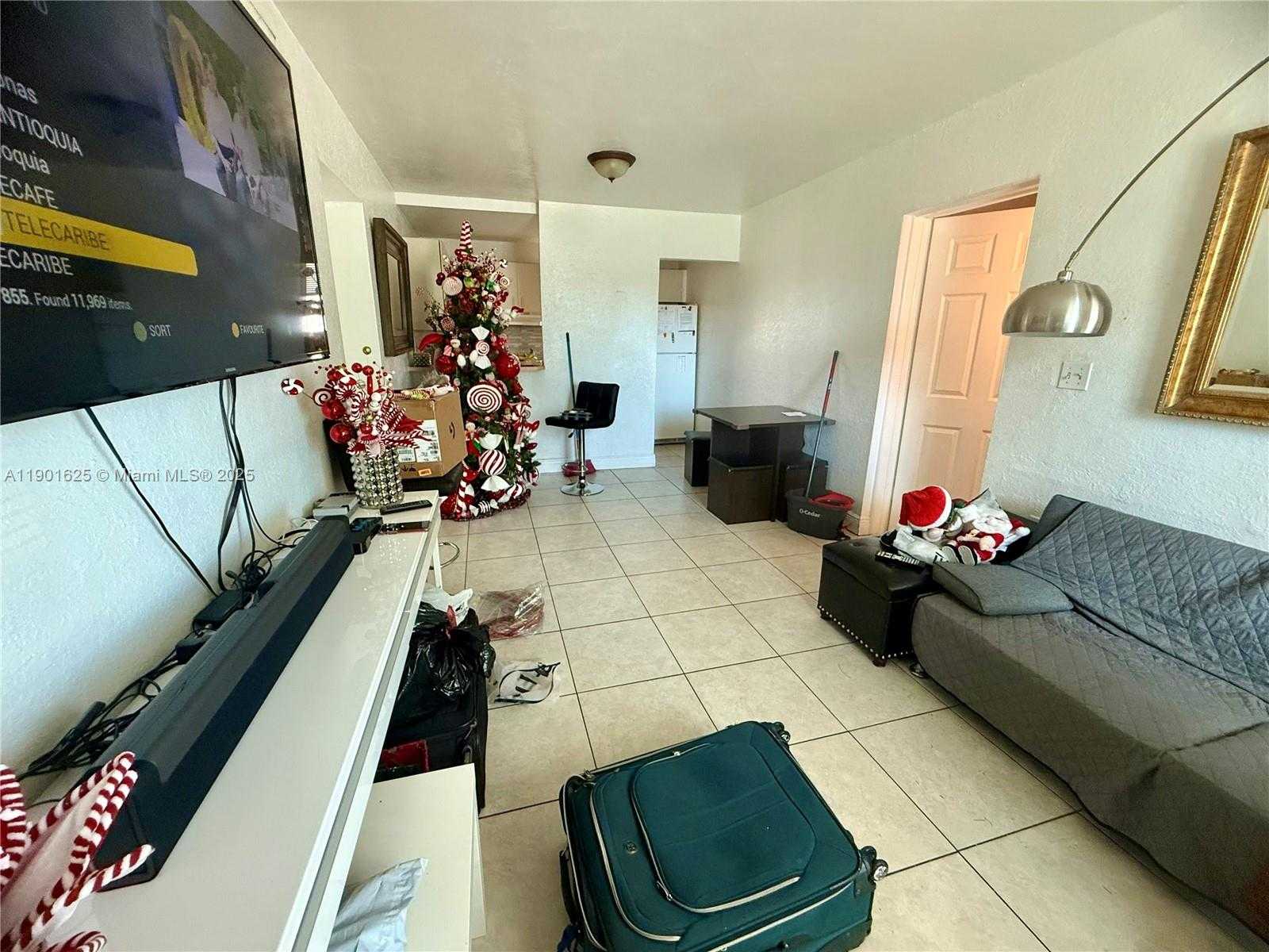 Small Image of 4201 SOUTH WEST 7TH ST, Miami Number 19