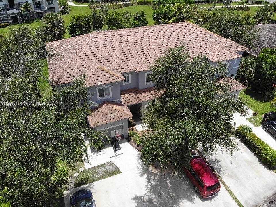 Small Image of 8706 NORTH WEST 38TH DR, Coral Springs Number 2