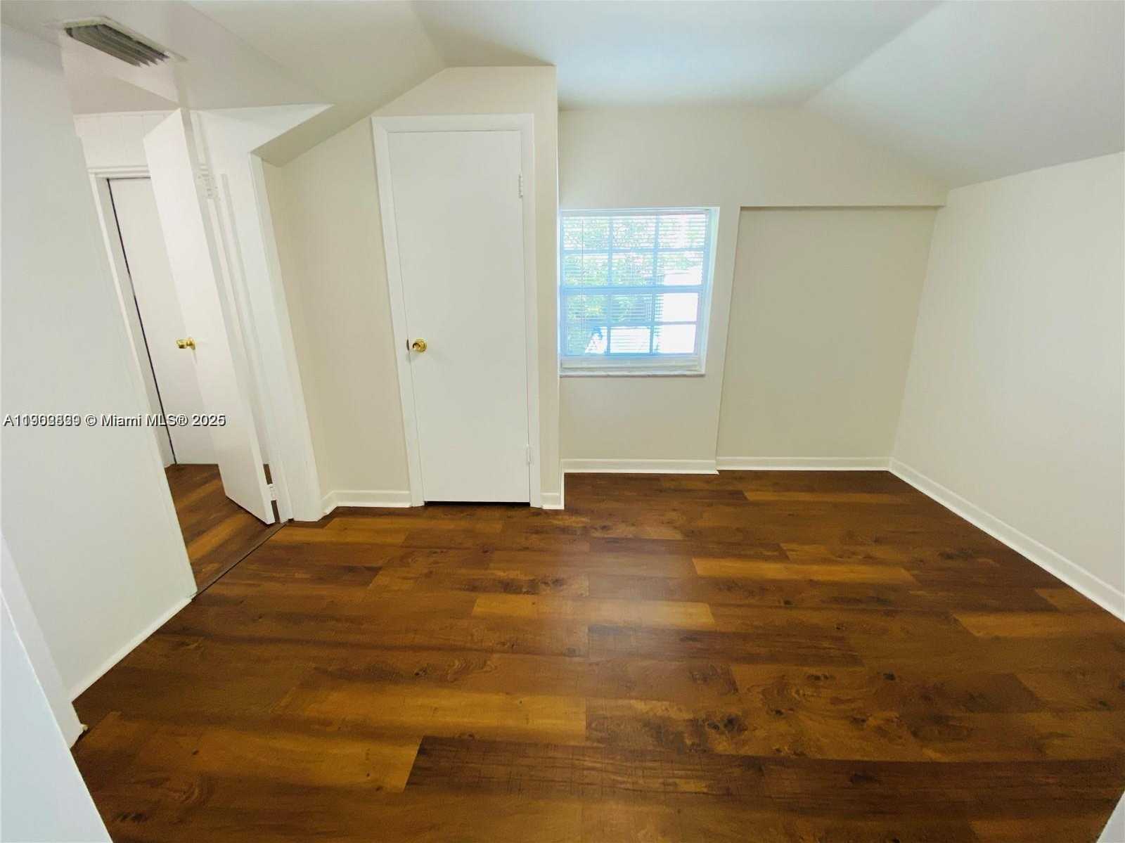 Small Image of 1309 NORTH 24TH AVE #2, Hollywood Number 20