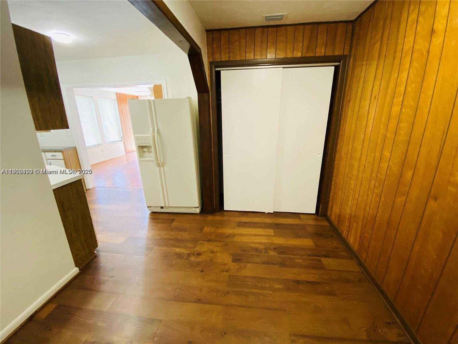 Small Image of 1309 NORTH 24TH AVE #2, Hollywood Number 22