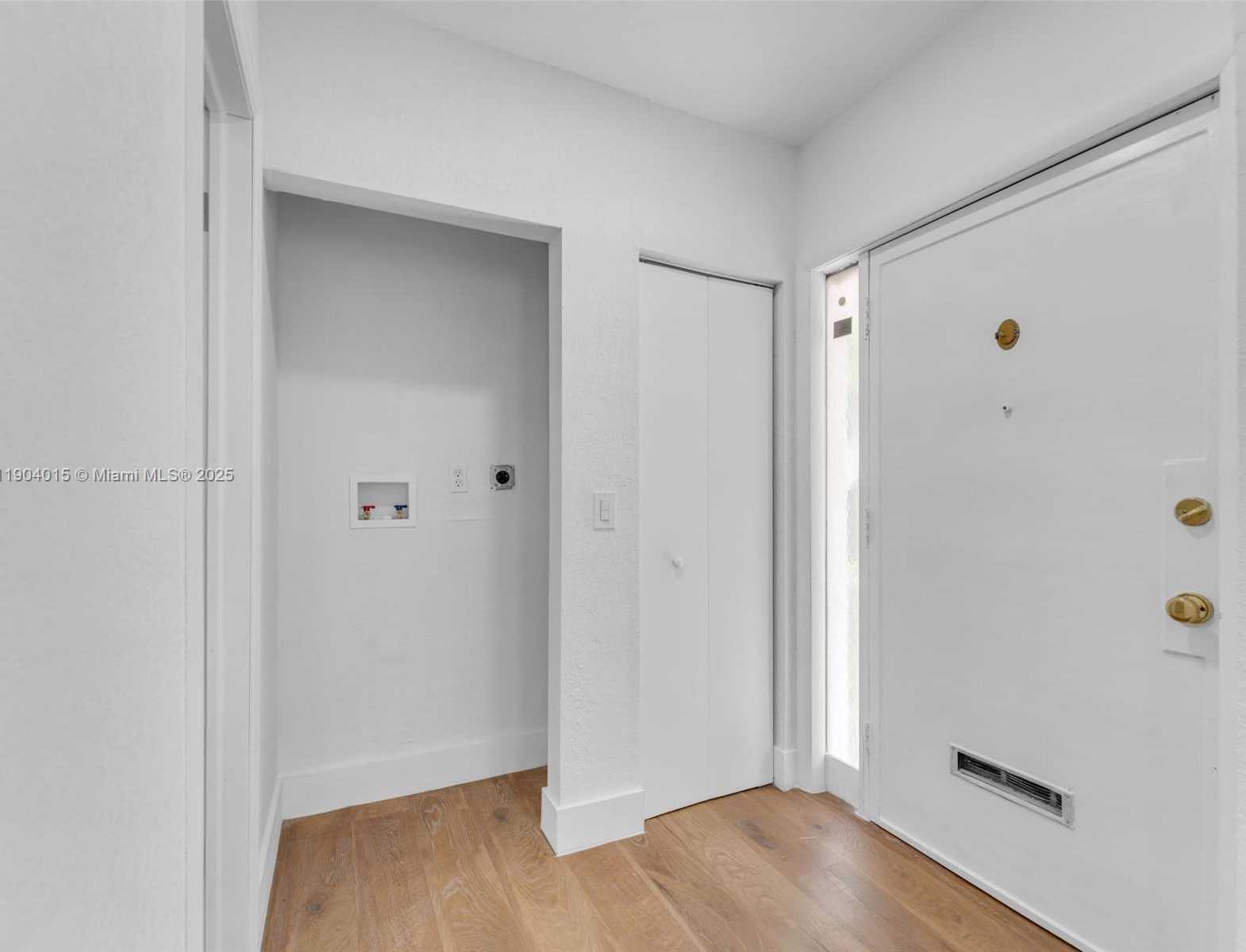 Small Image of 520 NORTH WEST 32ND PL, Miami Number 20