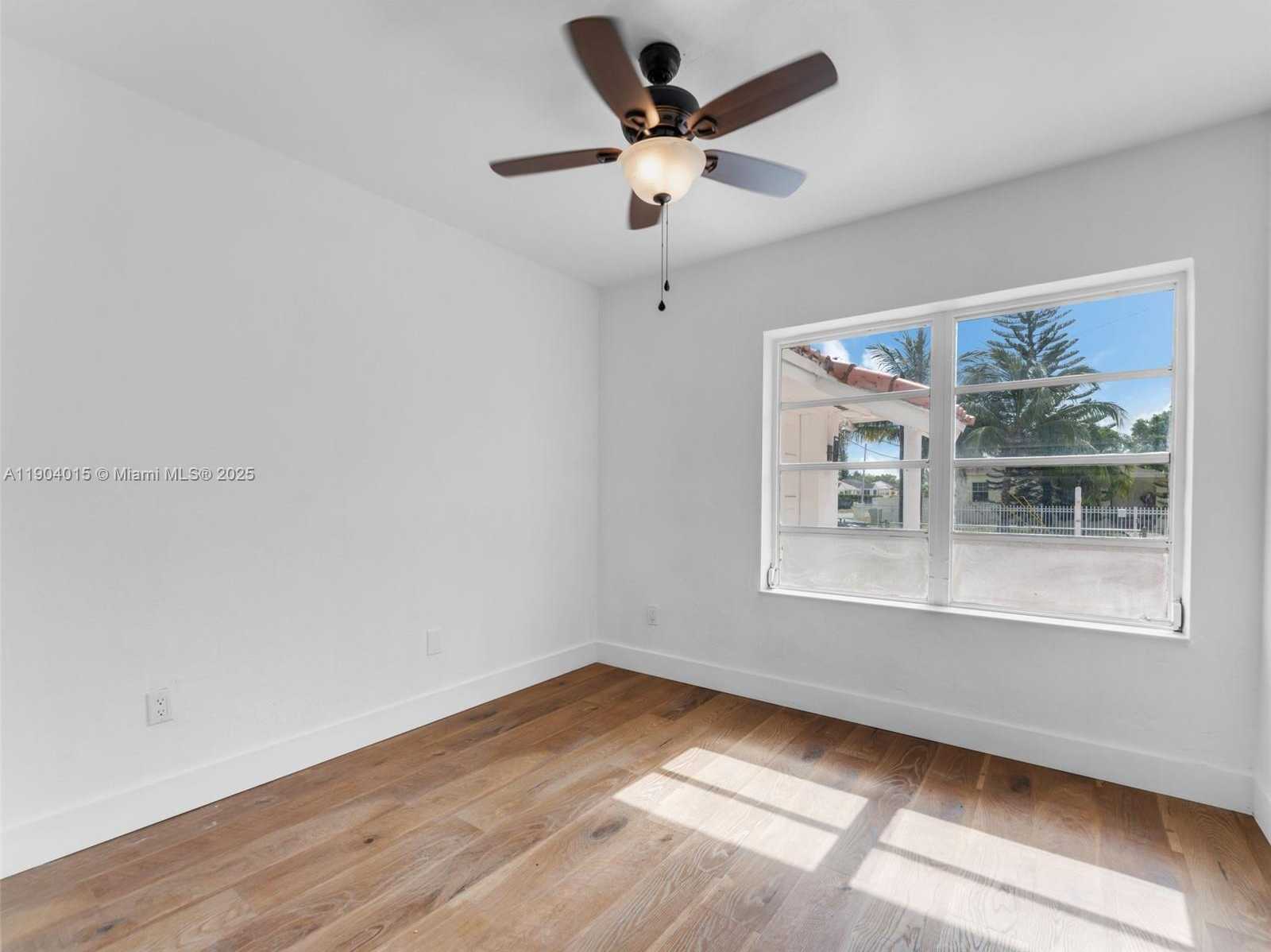 Small Image of 520 NORTH WEST 32ND PL, Miami Number 22