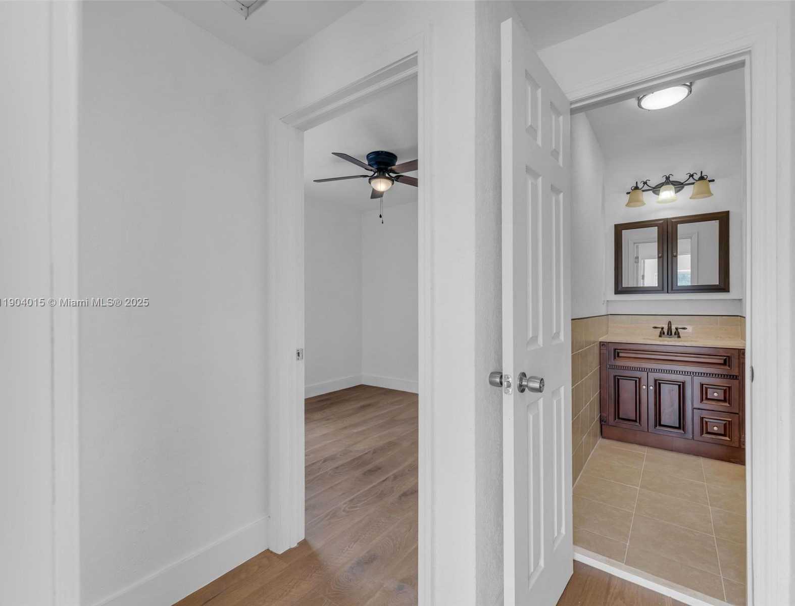 Small Image of 520 NORTH WEST 32ND PL, Miami Number 25