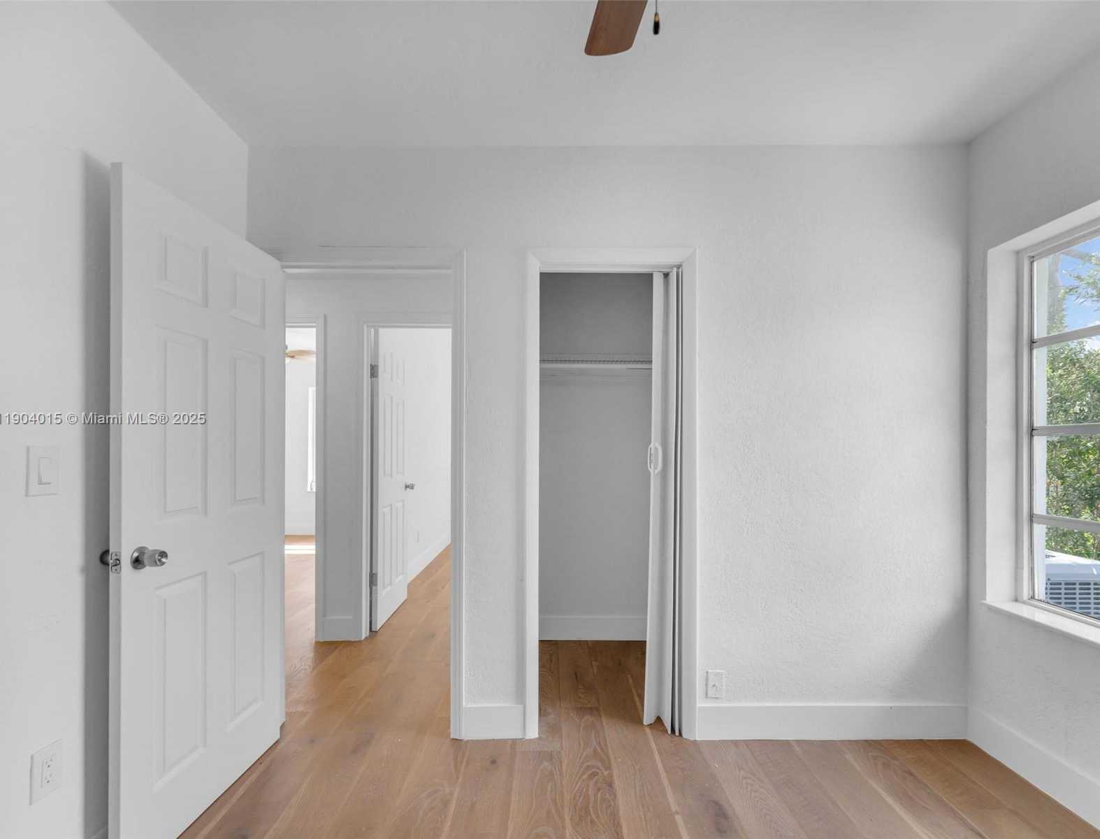 Small Image of 520 NORTH WEST 32ND PL, Miami Number 34