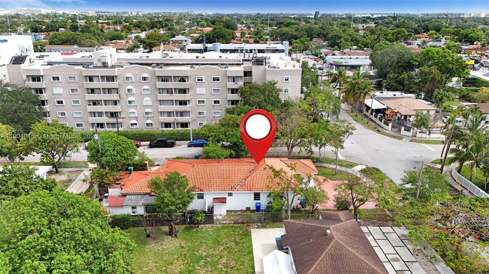 Small Image of 520 NORTH WEST 32ND PL, Miami Number 37