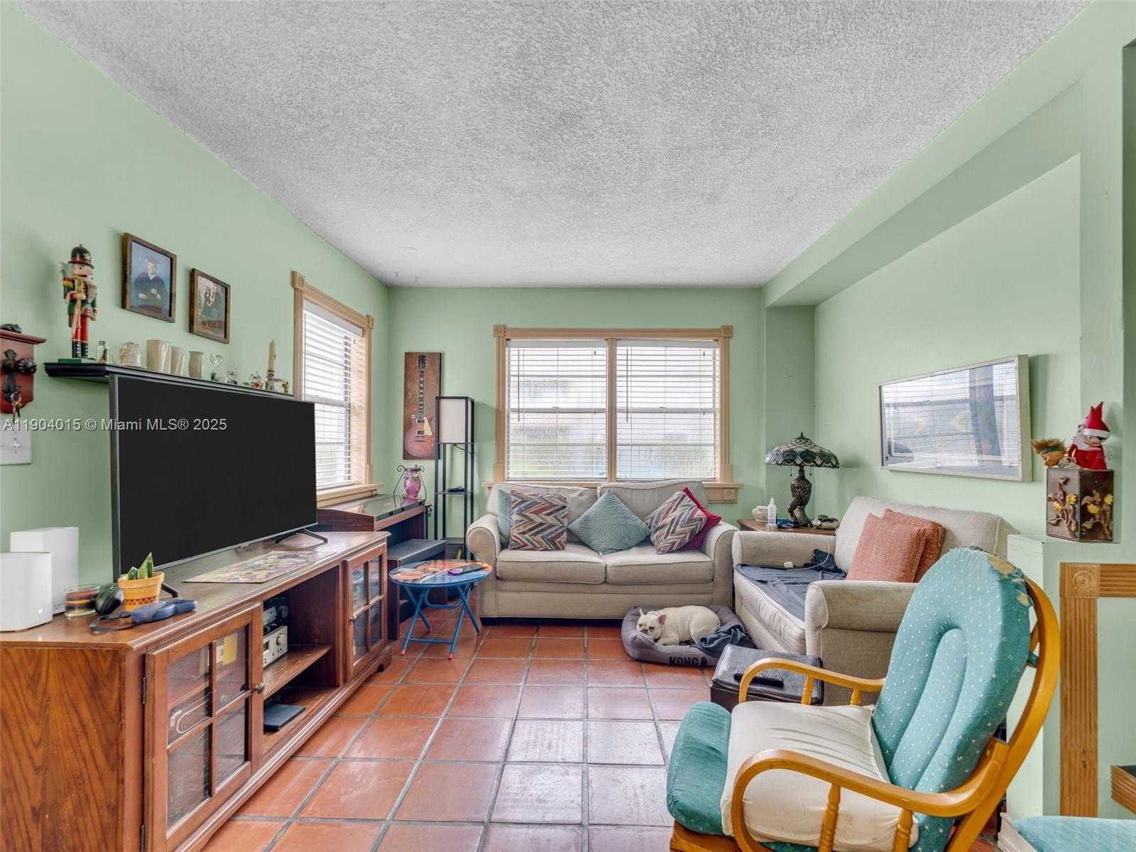 Small Image of 520 NORTH WEST 32ND PL, Miami Number 42