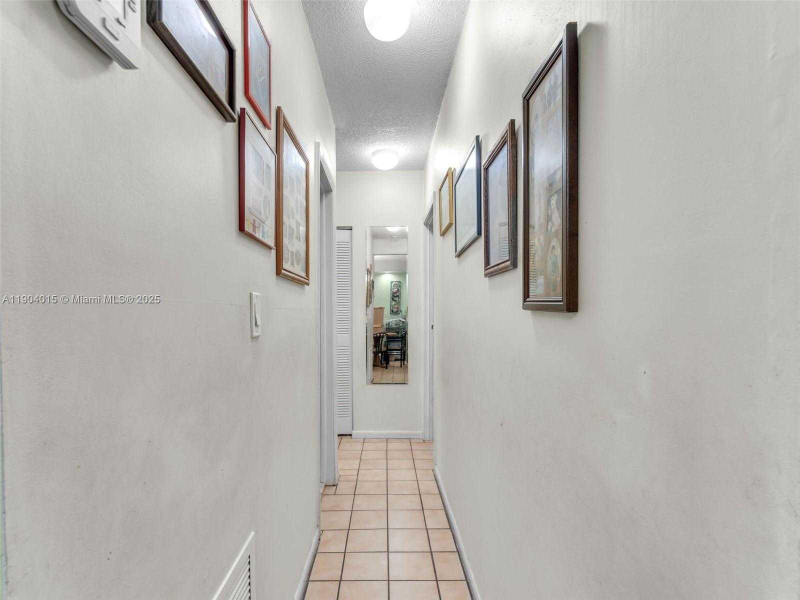 Small Image of 520 NORTH WEST 32ND PL, Miami Number 44