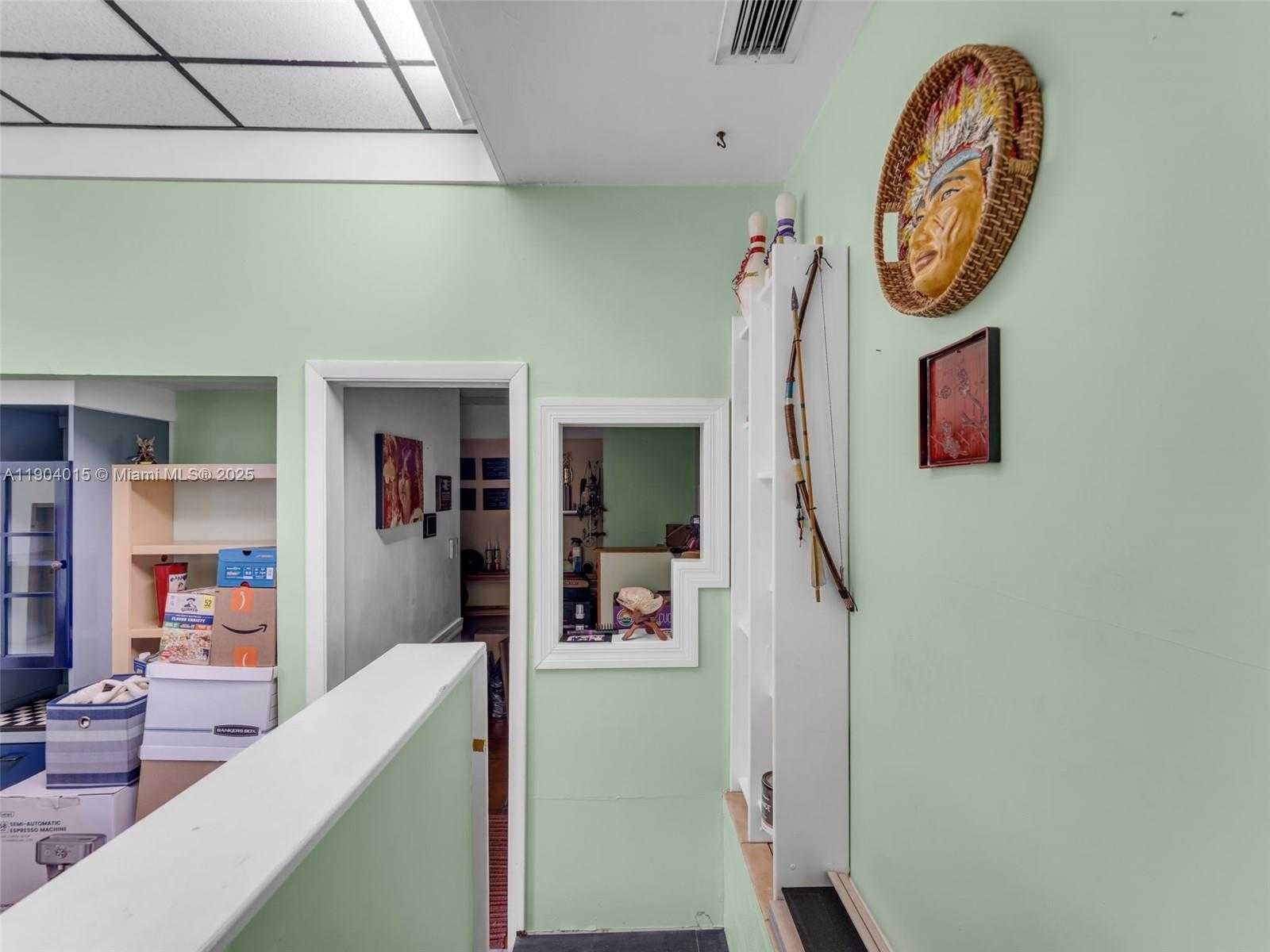 Small Image of 520 NORTH WEST 32ND PL, Miami Number 50